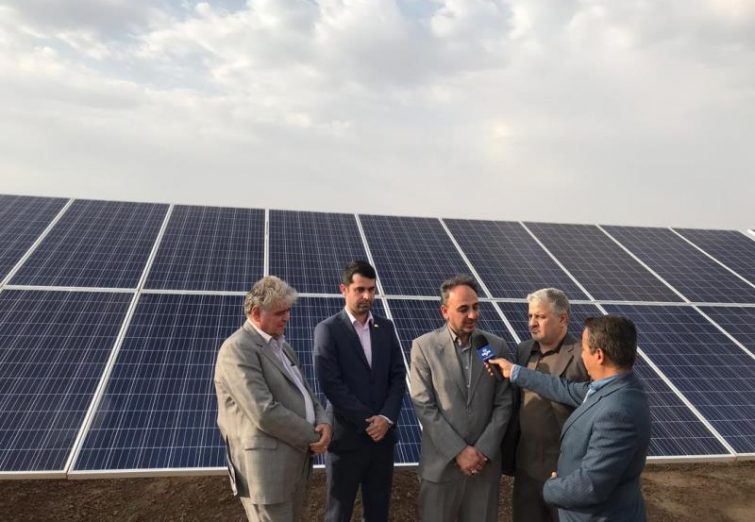 افتتاح نیروگاه خورشیدی ۱۰ مگاواتی استان فارس شهرستان اقلید