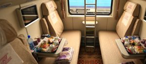 مقایسه هزینه‌های سفر از تهران به اصفهان؛ قطار، هواپیما یا اتوبوس؟