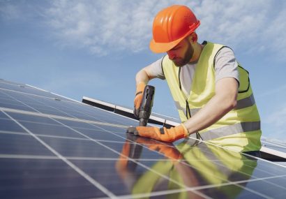 شغل نصب پنل خورشیدی (درآمد+بازارکار+مزایا معایب✔️)